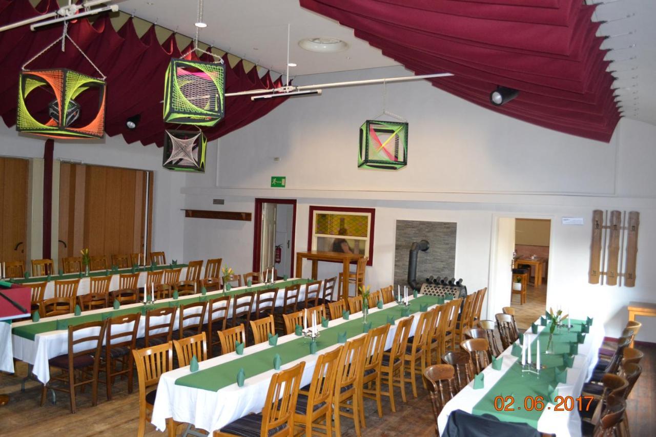 Landgasthaus Queen Victoria Stadtilm 외부 사진